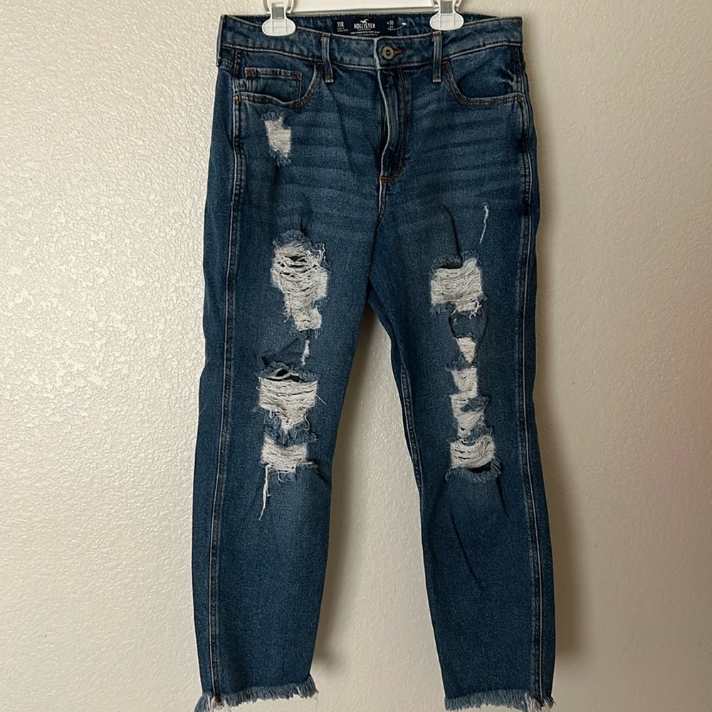 hollister ripped jeans